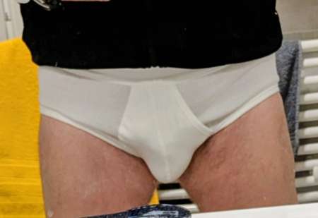 Cherche � passer visite m�dicale