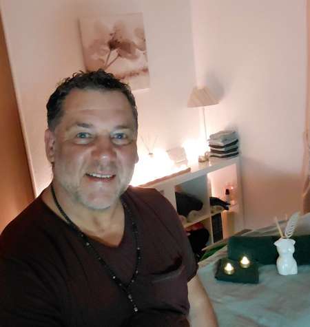 MASSAGES RELAXANTS ET TANTRIQUES DE QUALIT�