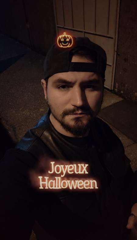 Jeune homme cherche fille/femme pour sexe