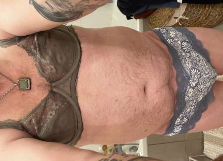 Recherche homme pour le sucer