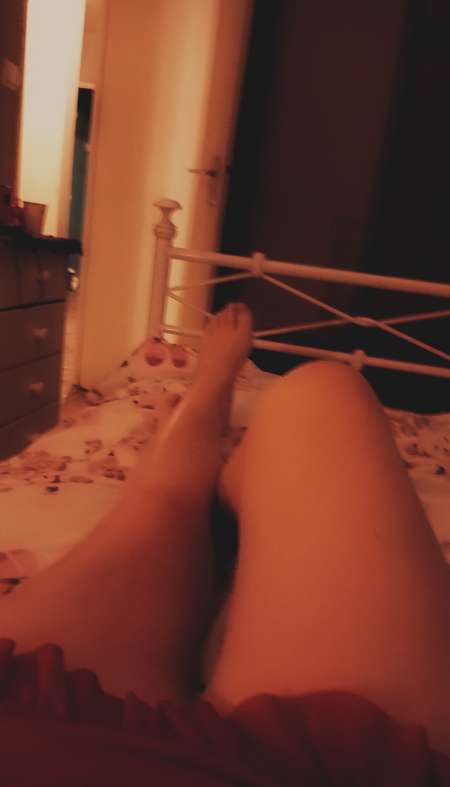 Jolie brune fran�aise 40 ans