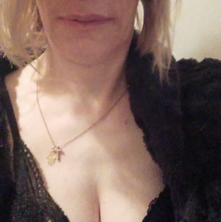 Charmante femme mature