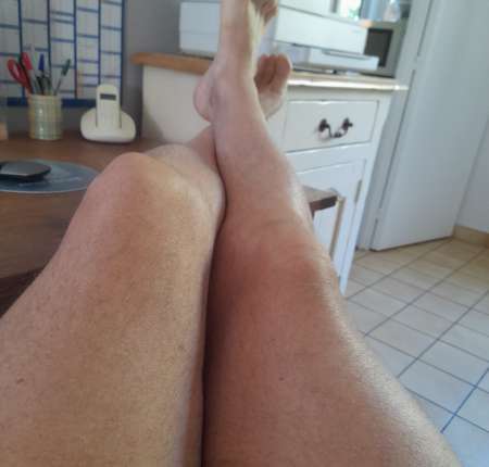 Cherche femme pour moments coquins....