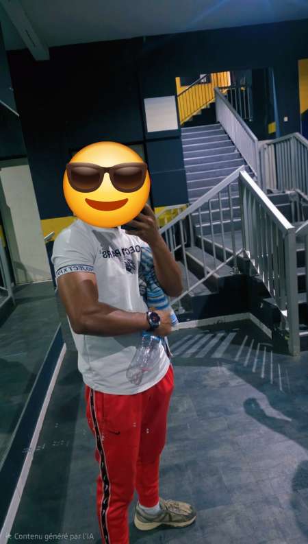 Jeune homme cherche femme