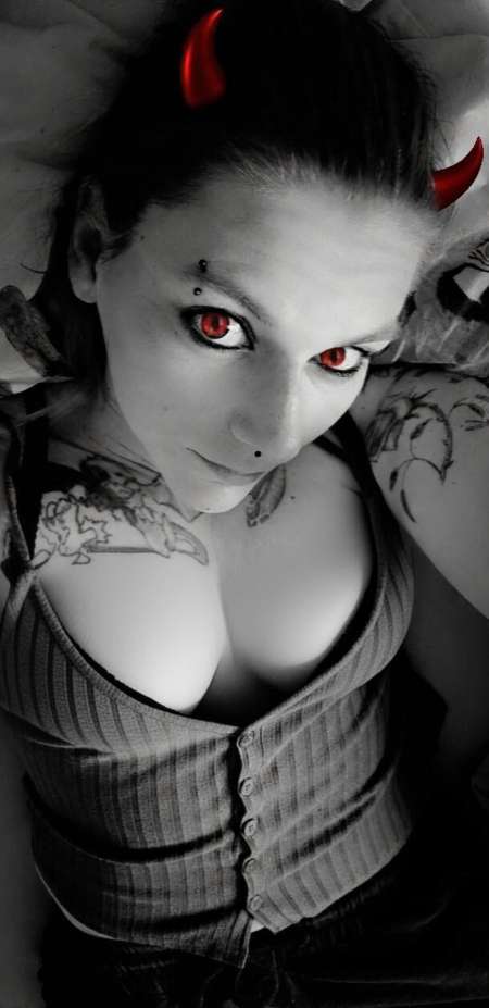 Anna MILF 1m73 88kg Fantasmes Virtuels & Sex Toy