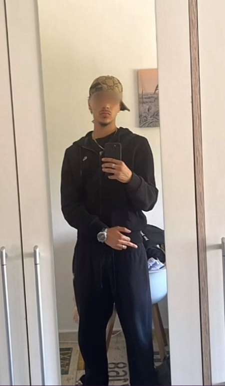 Jeune maghrébin recherche un coup d'un soir