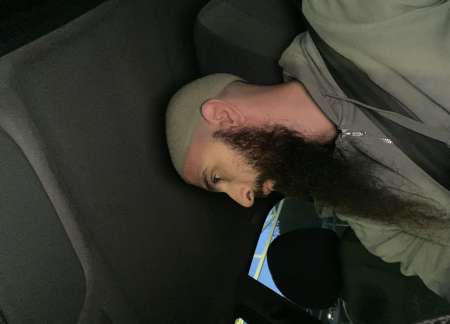 Cherche Femme tou �ge pour cuni, massage ou autre