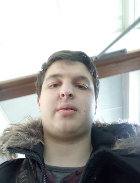 Homme recherche femme ou couple non v�nal