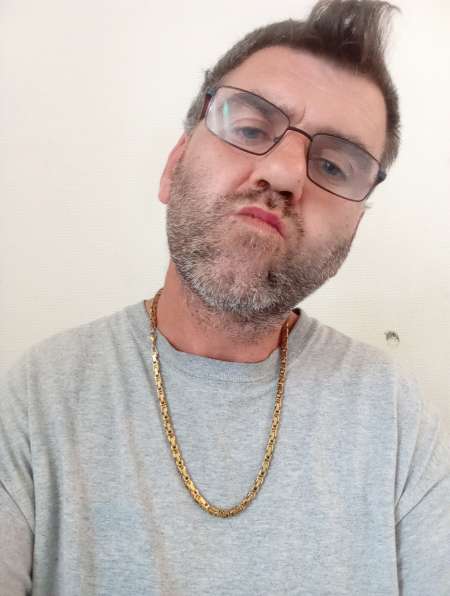 Cherche � donner du plaisir