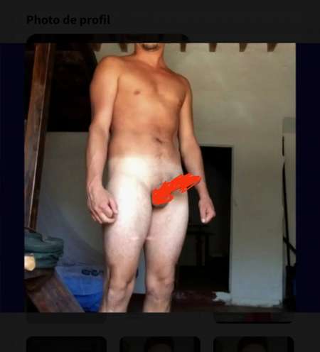 Jeune homme bien menbre cherche compagnie