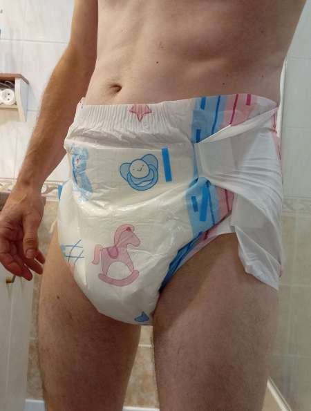 Recherche nounou, femme. Abdl