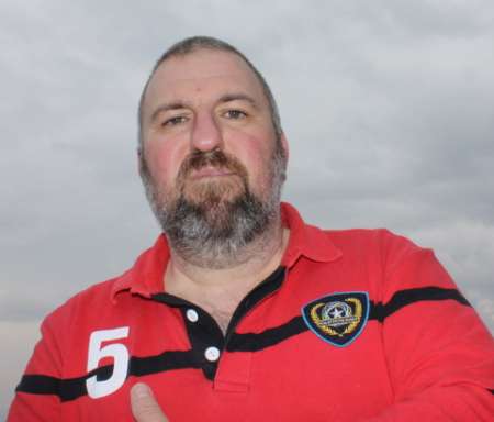 Cherche couple mur de 50 � 70ans