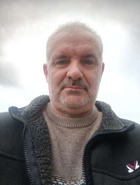 Cherche a sucer mec bi ou h�t�ro curieux