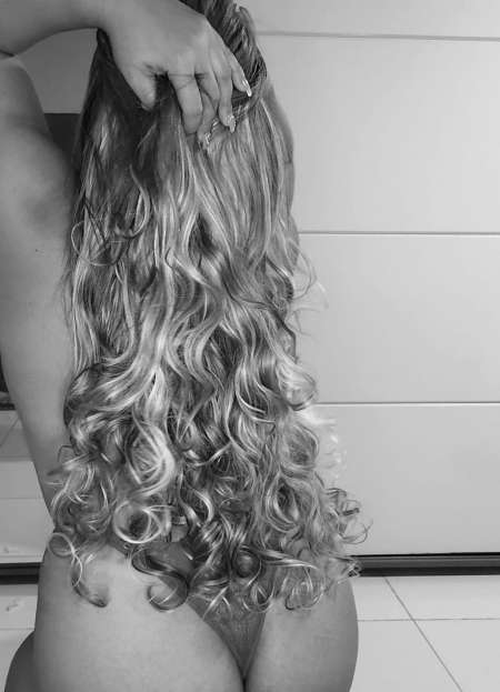 Succombez � la Tentation Br�silienne : 100 R�elle