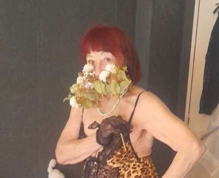 SONIA C�LINE,COQUINE, DOUCE .