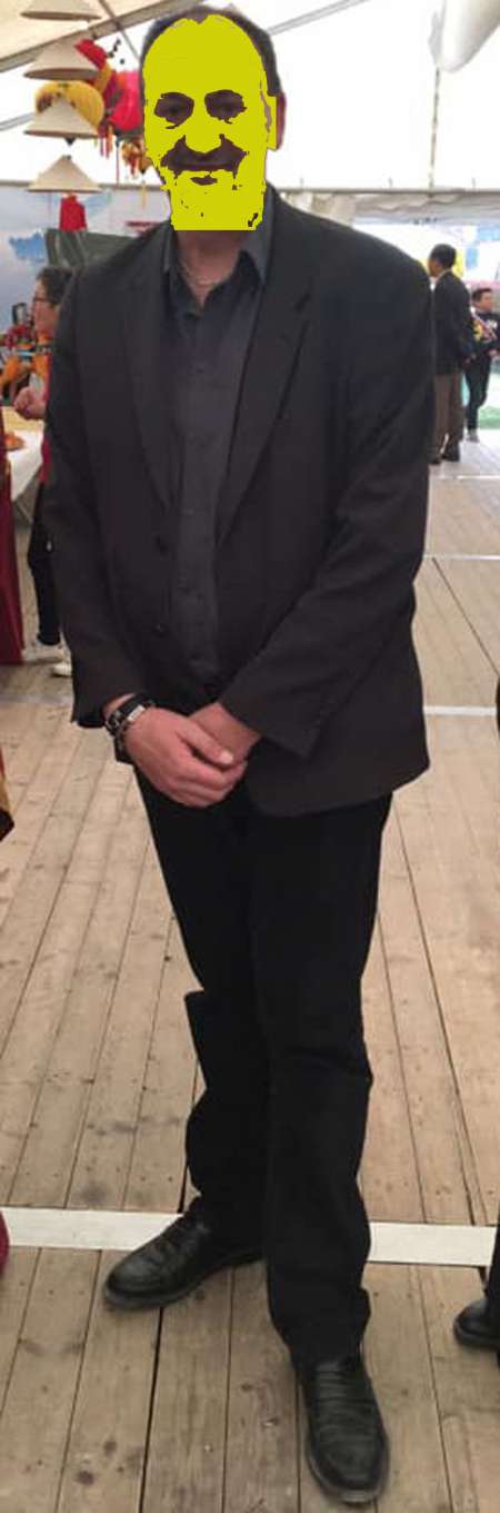 Homme 56 ans re�oit sur 77