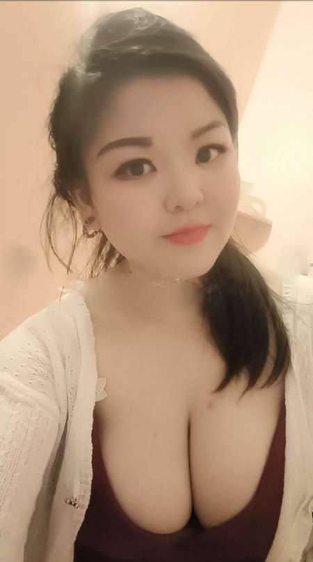 les femmes asiatiques massages nus