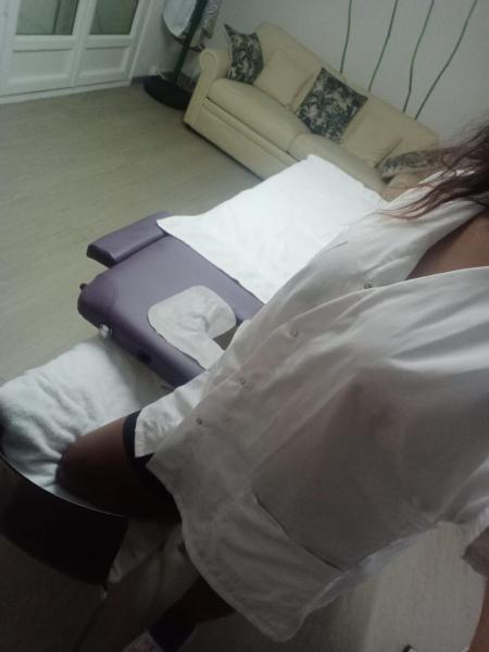Massage Tantrique aux huiles essentielles