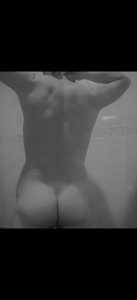 Homme pour jeune femme et femme