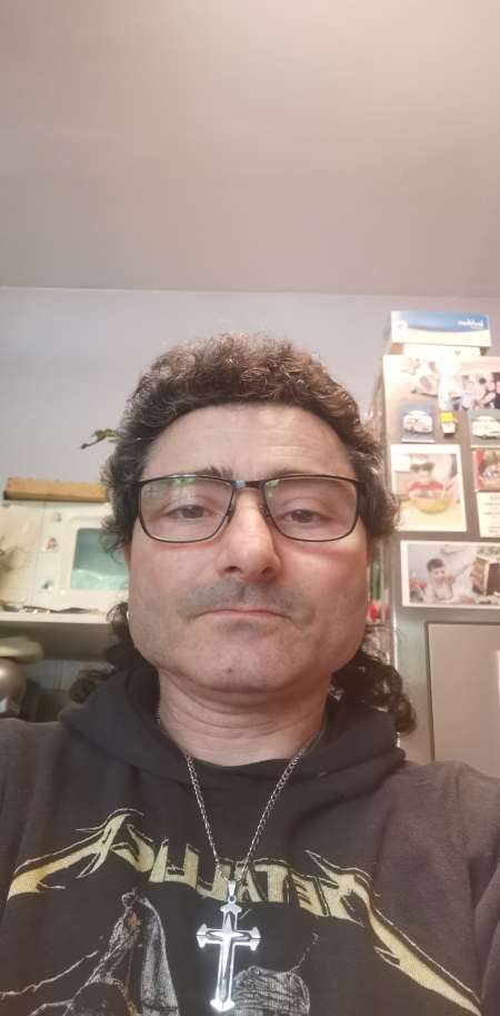 Homme marié délaissé